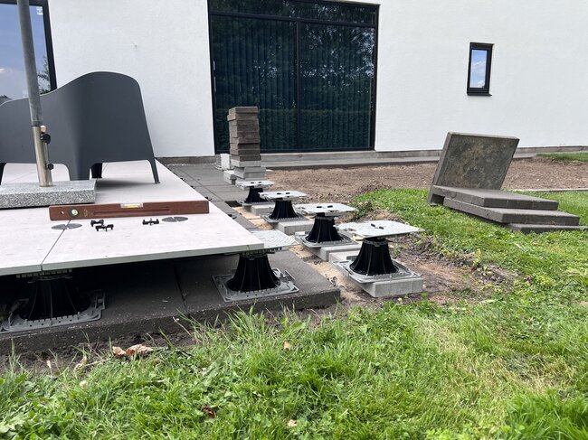 Terrasse Surélevée sur plots modernisation d'une maison privée au danemark 6